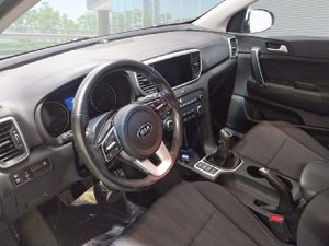 Kia Sportage 1.6 Mhev Business 100kw (136cv) 4x4 - Foto 8