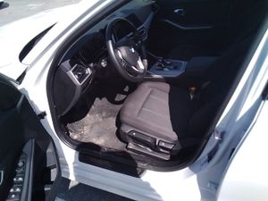 Bmw Series 3 320d Auto. - Foto 8