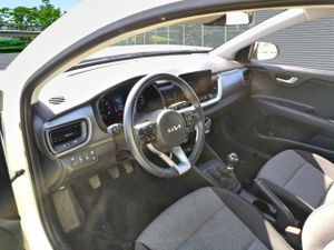 Kia Stonic 1.2 Dpi 62kw (84cv) Concept - Foto 8