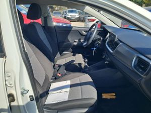 Kia Stonic 1.2 Dpi 62kw (84cv) Concept - Foto 9