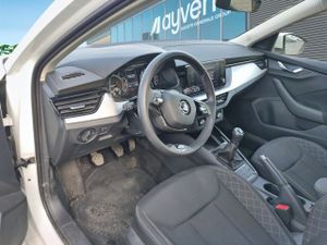 Skoda Kamiq 1.0 Tsi 85kw (115cv) Selection - Foto 8