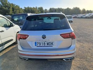 Volkswagen Tiguan R-line 2.0 Tdi 110kw (150cv) Dsg - Foto 6