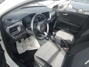 Kia Stonic 1.0 T-gdi 74kw (100cv) Mhev Mt Concept - Foto 8