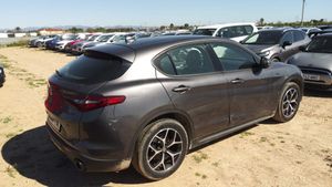 Alfa Romeo Stelvio 2.2 Diésel 140kw (190cv) Sprint Rwd - Foto 4