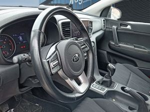 Kia Sportage 1.6 Mhev Business 100kw (136cv) 4x4 - Foto 8