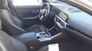 Bmw Series 3 318d Auto. - Foto 6