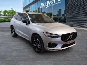 Volvo Xc60 2.0 B4 D Awd R-design Auto - Foto 4
