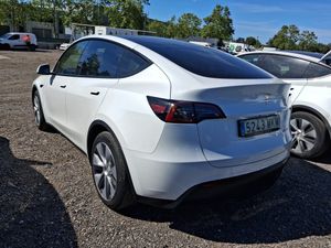 Tesla Model Y Gran Autonomía 4wd - Foto 7