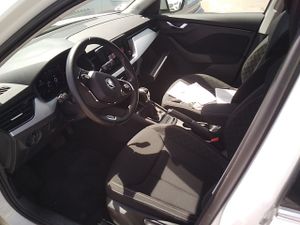 Skoda Kamiq 1.0 Tsi 81kw (110cv) Dsg Ambition - Foto 8