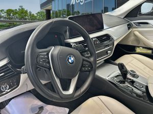 Bmw Series 5 530e - Foto 8