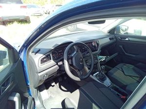 Volkswagen T-roc Advance 2.0 Tdi 85kw (115cv) - Foto 8