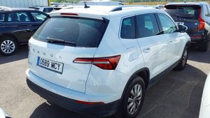 Skoda Karoq 2.0 Tdi 110kw (150cv) Dsg 4x4 Ambition - Foto 4