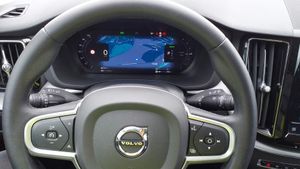 Volvo Xc60 2.0 T6 Awd Recharge Core Auto - Foto 8