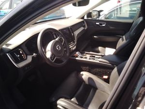 Volvo Xc60 2.0 T6 Awd Recharge Inscription Auto - Foto 8