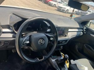 Skoda Fabia 1.0 Mpi 59kw (80cv) Essence - Foto 8