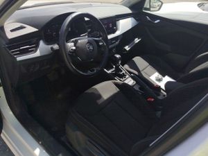 Skoda Kamiq 1.0 Tsi 81kw (110cv) Dsg Ambition - Foto 8