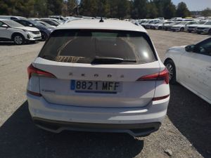 Skoda Kamiq 1.0 Tsi 81kw (110cv) Dsg Ambition - Foto 6
