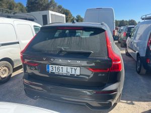 Volvo Xc60 2.0 B4 D Awd R-design Auto - Foto 6