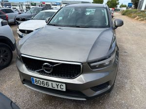 Volvo Xc40 2.0 B3 G Momentum Pro Auto - Foto 3