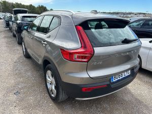 Volvo Xc40 2.0 B3 G Momentum Pro Auto - Foto 7
