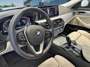 Bmw Series 5 520da Xdrive Touring - Foto 8