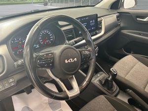 Kia Stonic 1.0 T-gdi 74kw (100cv) Mhev Imt Concept - Foto 8