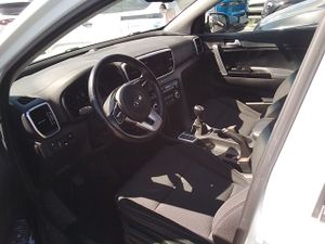 Kia Sportage 1.6 Mhev Black Edition 100kw (136cv) 4x2 - Foto 8