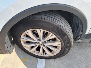 Volkswagen Tiguan Edition 2.0 Tdi 110kw (150cv) - Foto 9