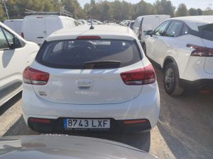 Kia Rio 1.0 T-gdi 74kw (100cv) Mhev Imt Concept - Foto 6