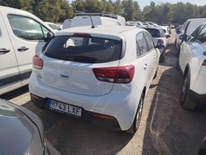 Kia Rio 1.0 T-gdi 74kw (100cv) Mhev Imt Concept - Foto 5