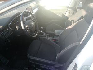 Ford Focus 1.5 Ecoblue 88kw Trend+ - Foto 8