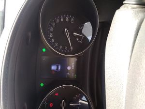 Toyota C-hr 1.8 125h Advance - Foto 9