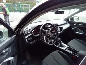 Audi Q3 Advanced 35 Tdi 110kw (150cv) S Tronic - Foto 8