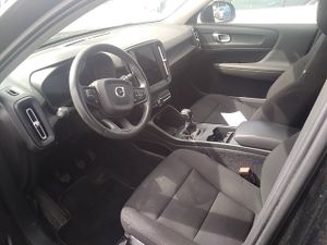 Volvo Xc40 1.5 T2 Momentum Core - Foto 8