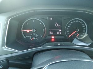 Volkswagen T-roc Advance Style 2.0 Tdi 85kw (115cv) - Foto 9