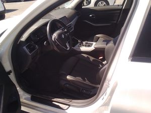 Bmw Series 3 318d Auto. - Foto 8