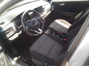 Kia Stonic 1.0 T-gdi 74kw (100cv) Mhev Imt Concept - Foto 8