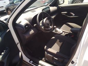 Toyota Yaris Cross 1.5 120h Active Tech - Foto 8