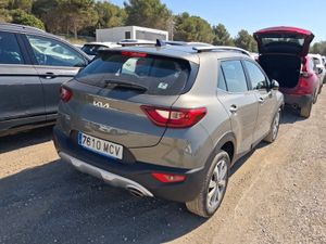 Kia Stonic 1.0 T-gdi 88kw (120cv) Mhev Imt Drive - Foto 5