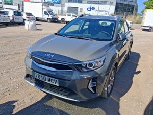 Kia Stonic 1.0 T-gdi 88kw (120cv) Mhev Imt Drive - Foto 2