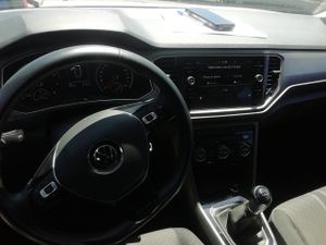 Volkswagen T-roc (o) Advance R-line 1.0 Tsi 81kw (110cv) - Foto 8