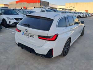 Bmw Series 3 318d Auto.touring - Foto 5