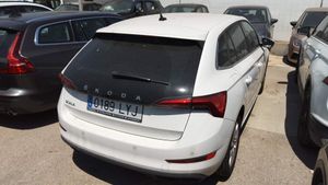 Skoda Scala 1.0 Tsi 70 Kw (95 Cv) Emotion - Foto 4