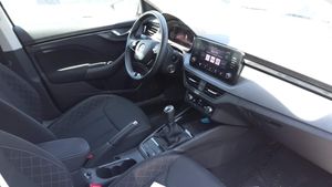 Skoda Scala 1.0 Tsi 70 Kw (95 Cv) Emotion - Foto 6