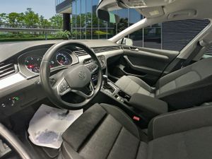 Volkswagen Passat Variant Executive 2.0 Tdi 90kw (122cv) D - Foto 8