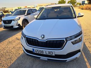Skoda Kamiq 1.0 Tsi 81kw (110cv) Emotion - Foto 3