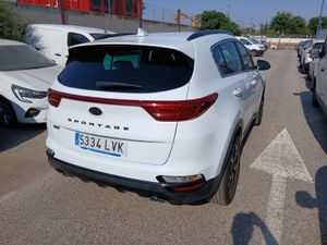 Kia Sportage 1.6 Mhev Black Edition 100kw (136cv) 4x2 - Foto 4