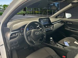 Toyota C-hr 1.8 125h Advance - Foto 8