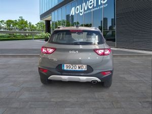Kia Stonic 1.0 T-gdi 88kw (120cv) Mhev Imt Drive - Foto 6