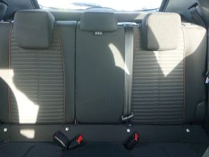 Peugeot 2008 Active Pack Bluehdi 81kw (110cv) - Foto 9